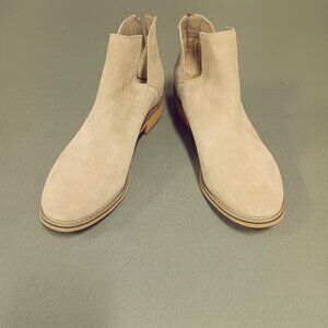 Blondo Tan Waterproof Booties Size 8M - NWOT